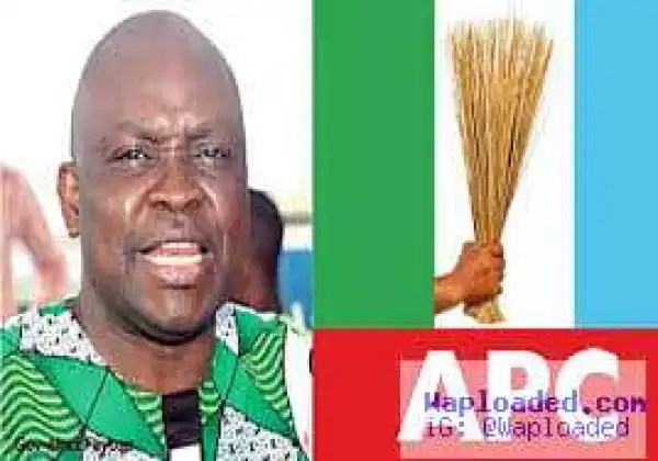 Freezing of Fayose’s account: APC blasts Ekiti lawmakers, says their action shameful